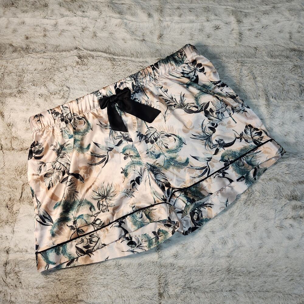 Victoria's Secret Pink Palm Satin Sleep Shorts size XS
